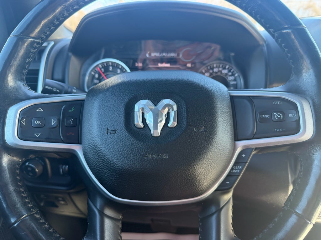 2020 RAM 1500 Big Horn Crew Cab 4x4 5'7" Box