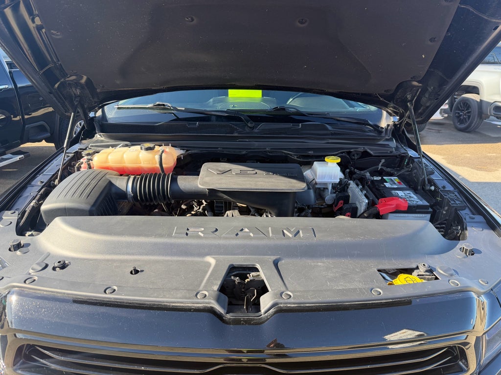 2020 RAM 1500 Big Horn Crew Cab 4x4 5'7" Box