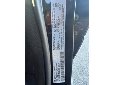 2020 RAM 1500 Big Horn Crew Cab 4x4 5'7" Box