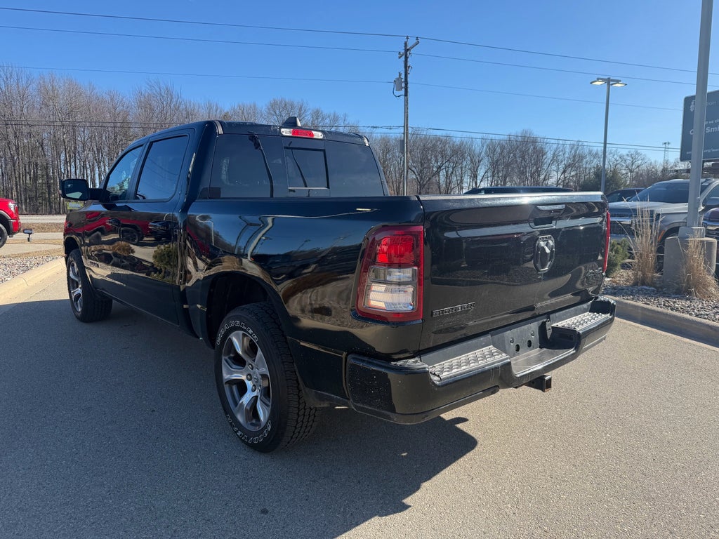 2020 RAM 1500 Big Horn Crew Cab 4x4 5'7" Box