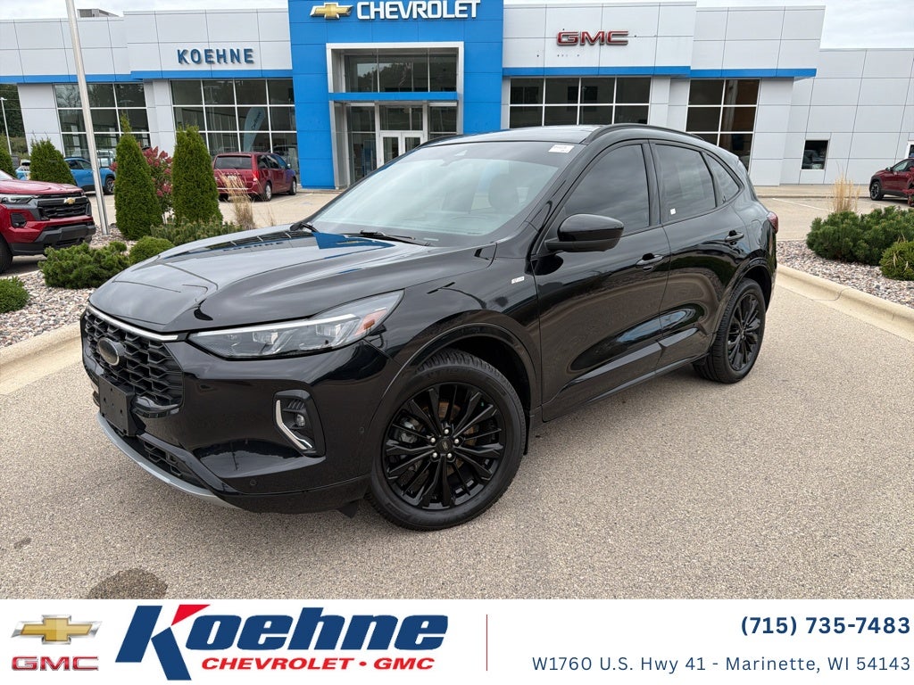 2023 Ford Escape ST-Line Elite