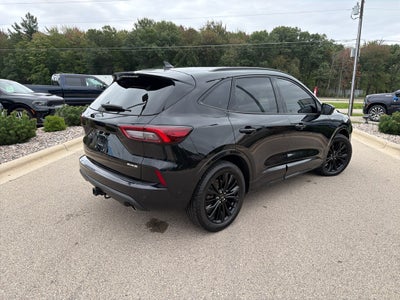 2023 Ford Escape ST-Line Elite