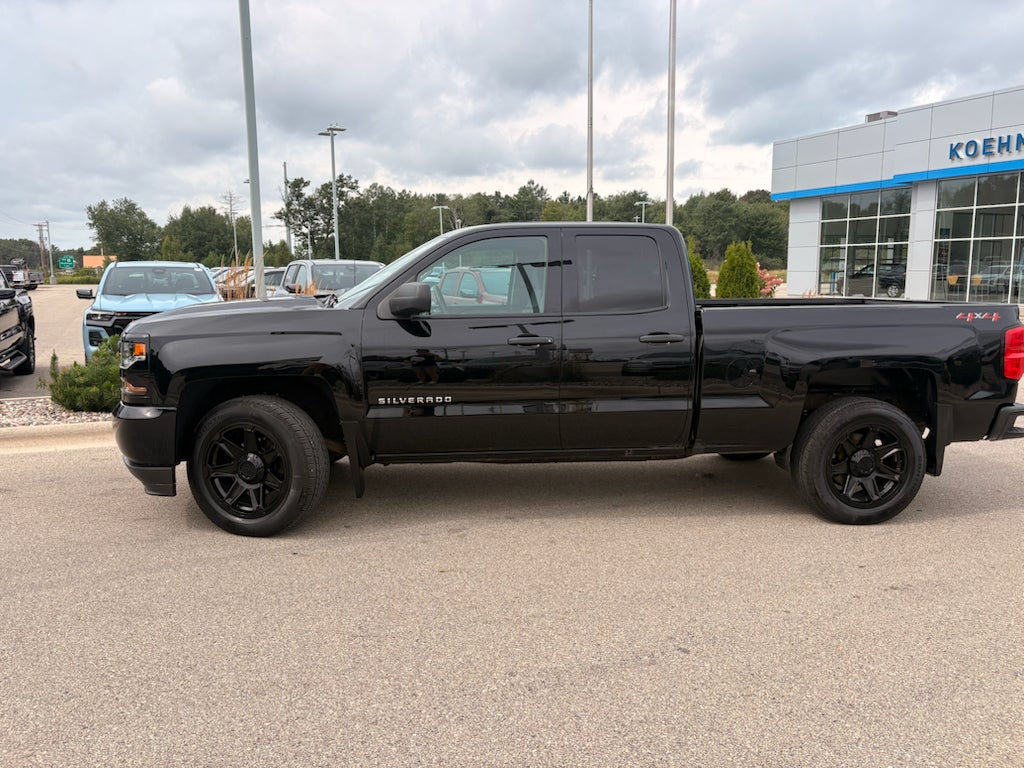 2018 Chevrolet Silverado 1500 Custom