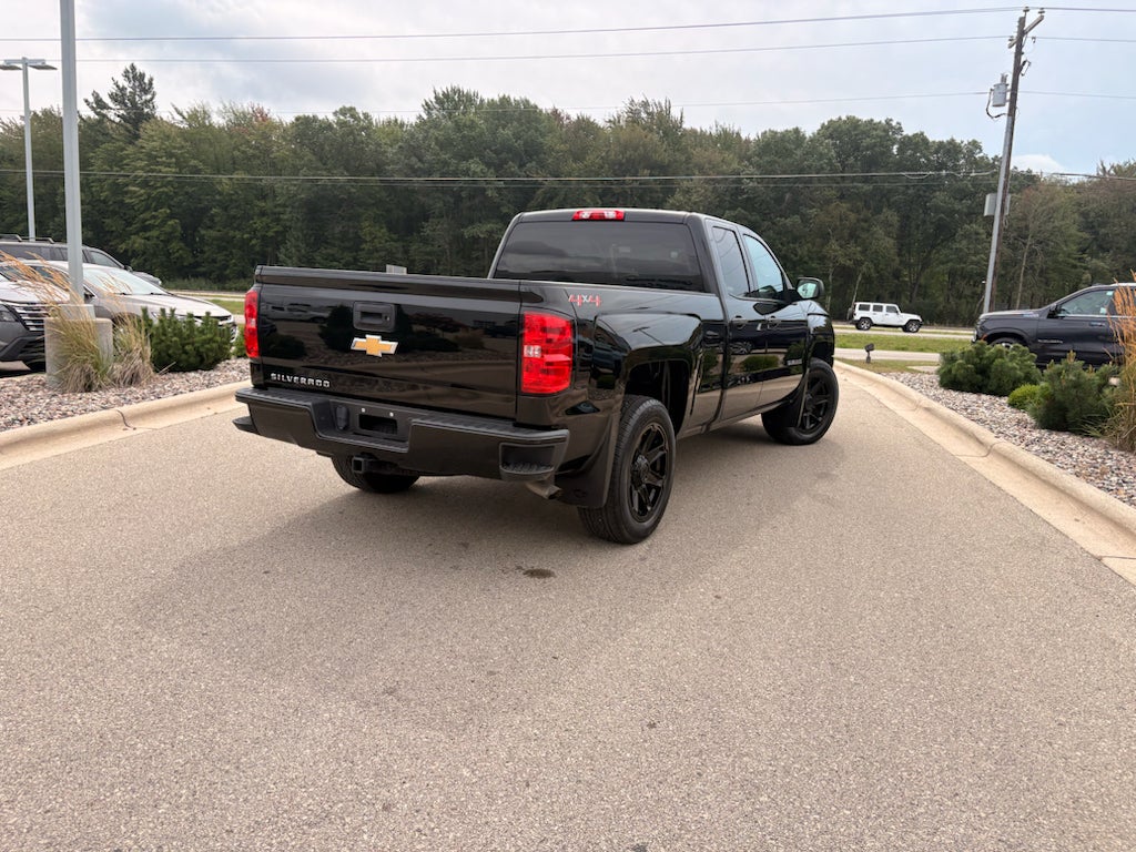 2018 Chevrolet Silverado 1500 Custom