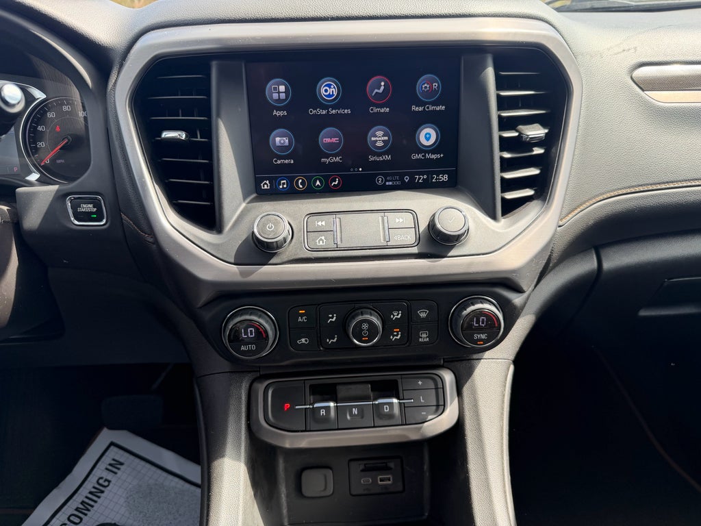 2023 GMC Acadia AT4