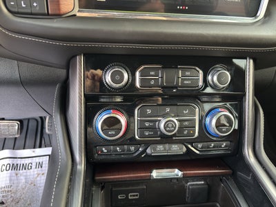 2023 GMC Yukon XL Denali Ultimate