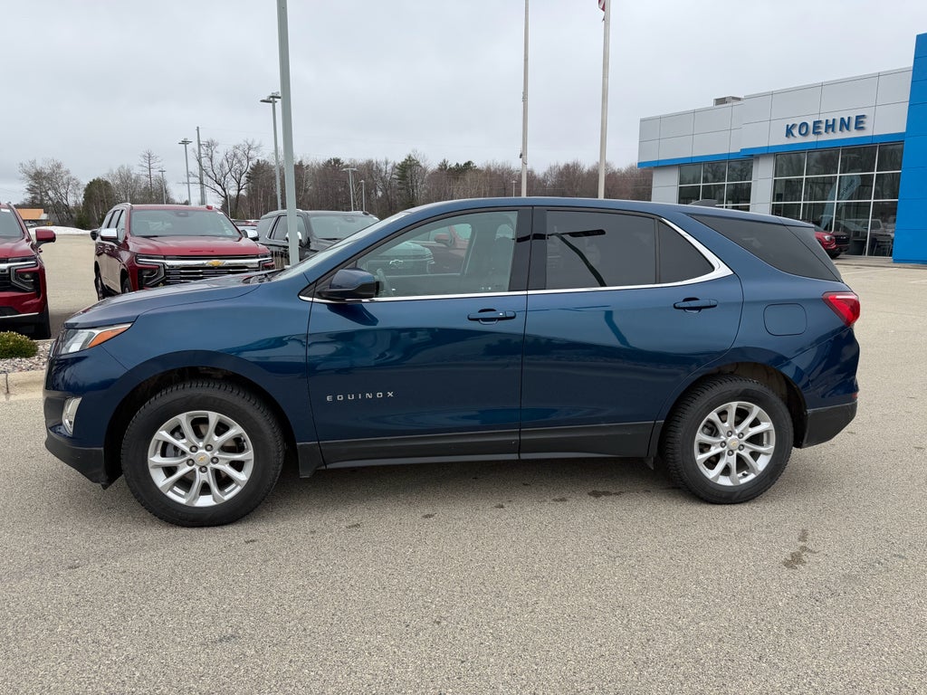 Used 2020 Chevrolet Equinox LT with VIN 2GNAXUEV1L6103796 for sale in Marinette, WI
