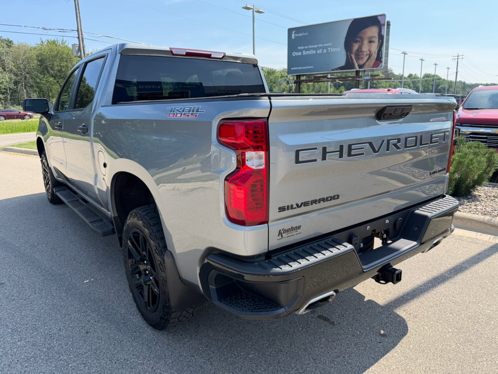 2023 Chevrolet Silverado 1500 Custom Trail Boss