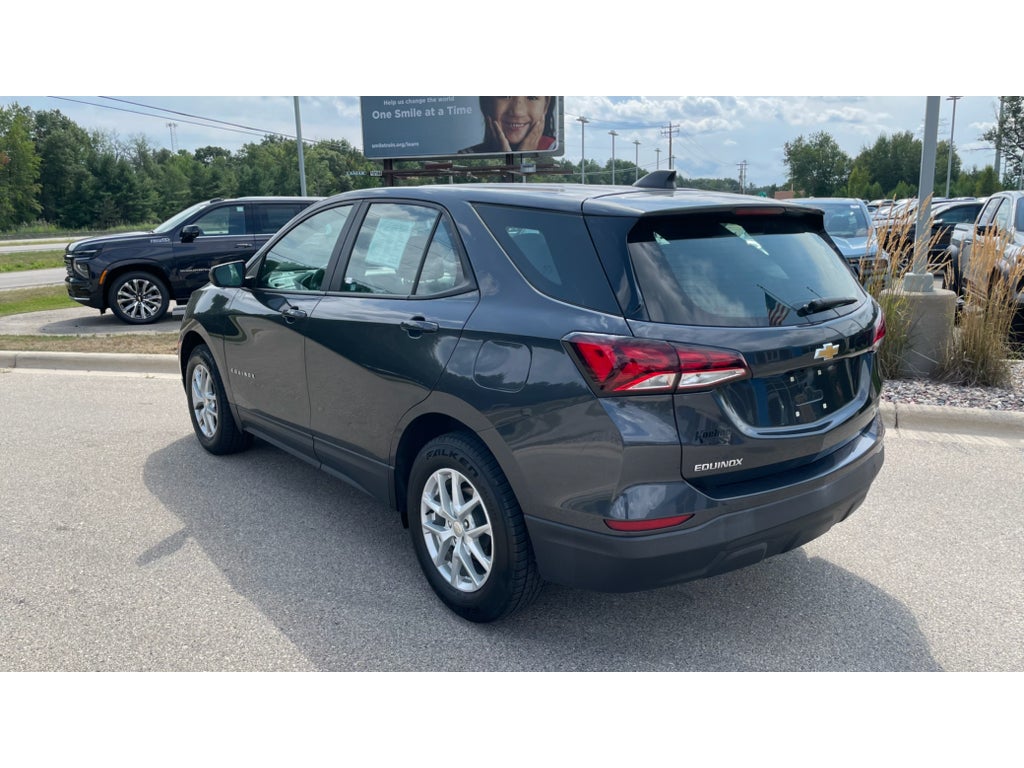 2022 Chevrolet Equinox LS