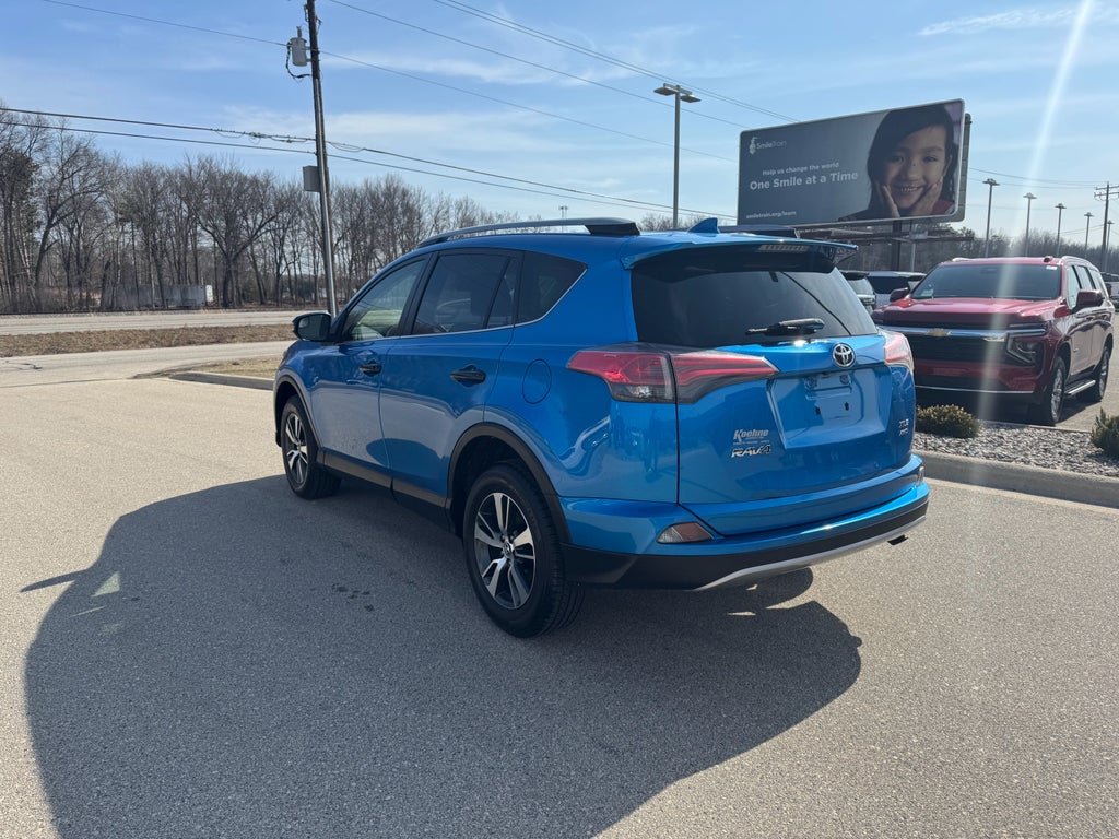 2017 Toyota RAV4 XLE