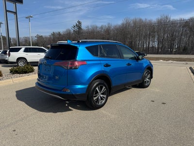 2017 Toyota RAV4 XLE