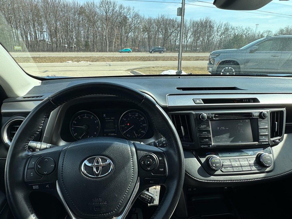 2017 Toyota RAV4 XLE